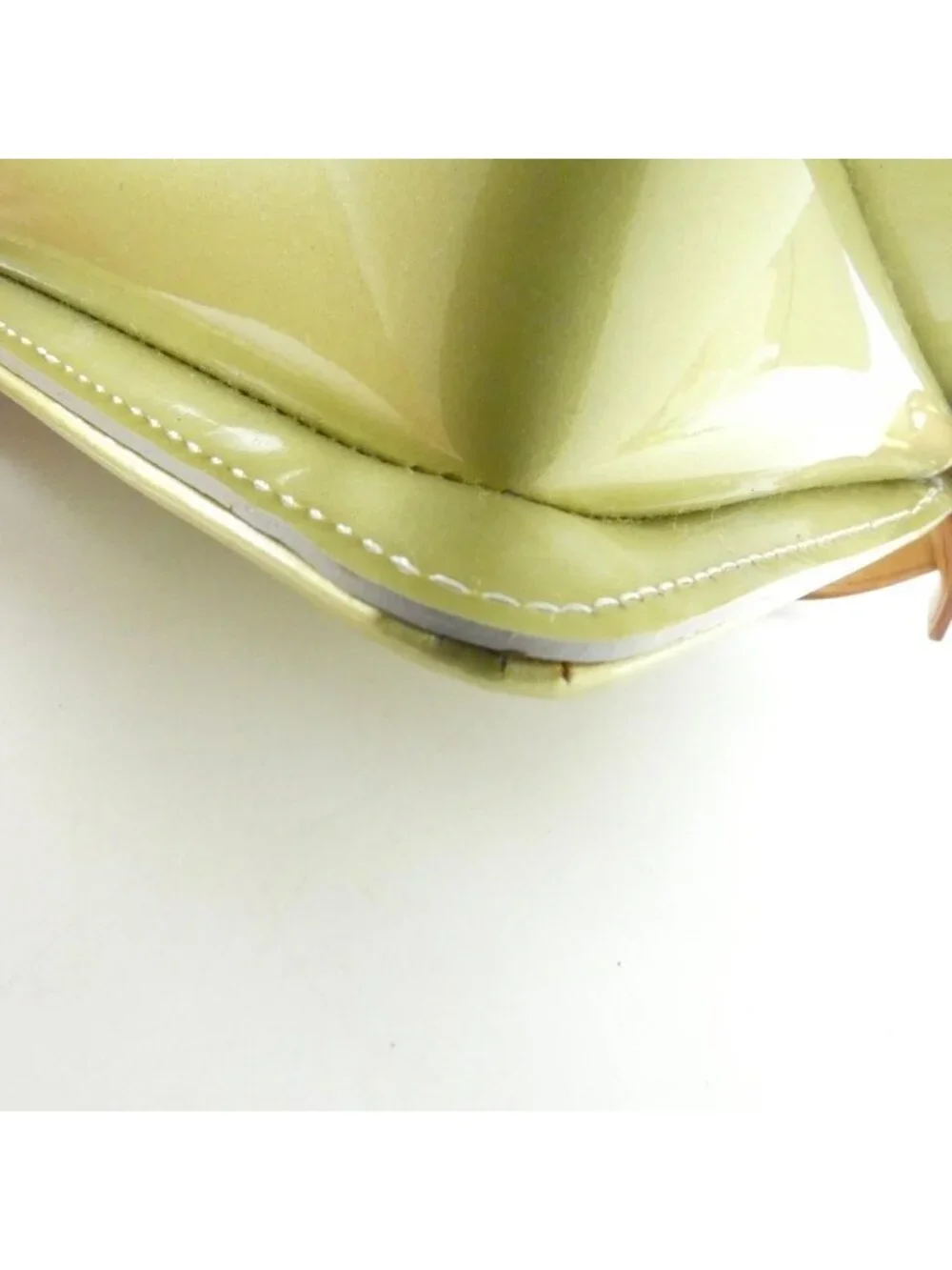 Louis Vuitton Vernis Lexington Pouch